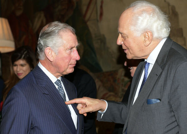 evelyn-de-rothschild-poked-prince-charles