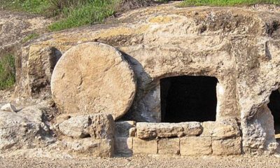 rolling_stone_tomb-jesus-600